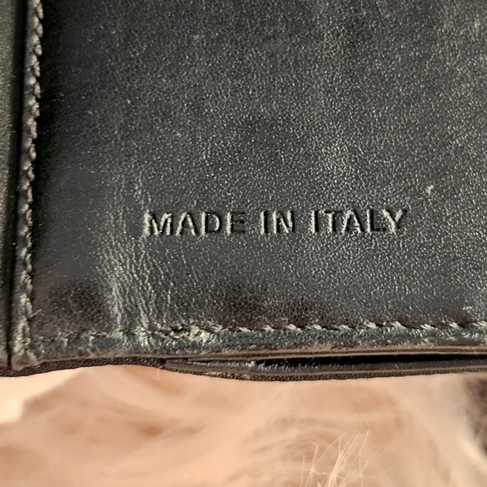🖤 Prada Bi-Fold Nylon Wallet –Men's / Unisex Italian Craftsmanship 🖤